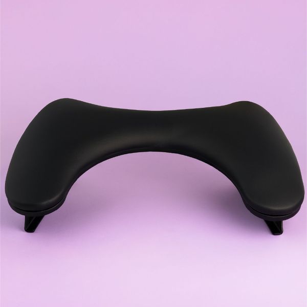 Подлокотник для маникюра DNKa&rsquo; Anatomical Armrest черный 51364 фото